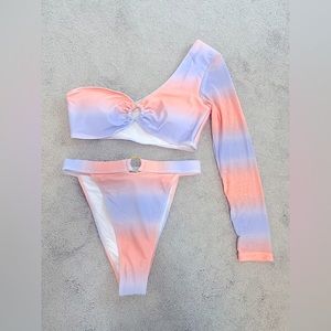 Fashionnova two piece bikini with sleeve size medium NWT